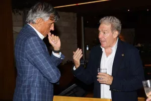 Το δείπνο της ΚΟΠ με κυπριακούς χορούς (Φώτος)
