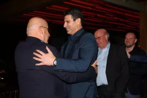 Το δείπνο της ΚΟΠ με κυπριακούς χορούς (Φώτος)