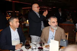 Το δείπνο της ΚΟΠ με κυπριακούς χορούς (Φώτος)