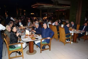 Το δείπνο της ΚΟΠ με κυπριακούς χορούς (Φώτος)