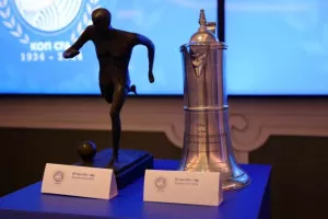 Η εορταστική εκδήλωση για τα 90χρονα της ΚΟΠ (Φώτος)