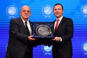Η εορταστική εκδήλωση για τα 90χρονα της ΚΟΠ (Φώτος)