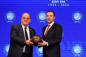 Η εορταστική εκδήλωση για τα 90χρονα της ΚΟΠ (Φώτος)