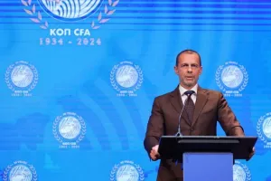 Η εορταστική εκδήλωση για τα 90χρονα της ΚΟΠ (Φώτος)