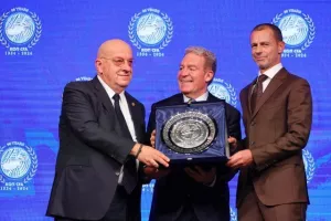 Η εορταστική εκδήλωση για τα 90χρονα της ΚΟΠ (Φώτος)
