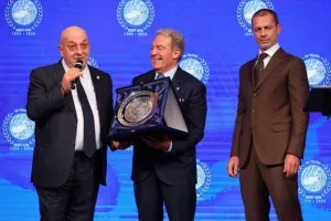 Η εορταστική εκδήλωση για τα 90χρονα της ΚΟΠ (Φώτος)