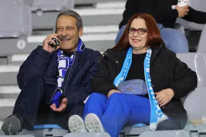 Χρόνια... στις κερκίδες