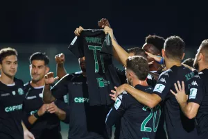 (Φώτος) ΟΛΟΙ για τον Φερνάντες