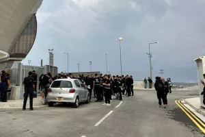 Νωρίς... οι Απολλωνίστες! (Φώτος)