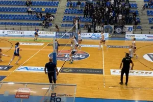 Νίκες για Απόλλωνα και ΑΕΚ