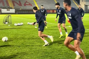 Έπιασαν... δουλειά οι διεθνείς μας (Φώτος- Βίντεο Kerkida)