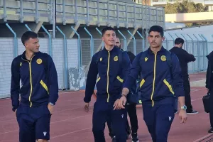 (ΦΩΤΟΡΕΠΟΡΤΑΖ) Η άφιξη της ΑΕΛ στο ''Τάσος Μάρκου''