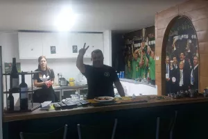 (ΒΙΝΤΕΟ/ΦΩΤΟΣ-Kerkida) Αποθεώθηκε ο Αϊτόρ στη Λεμεσό/"Δεν θα σε ξεχάσουμε ποτέ..."