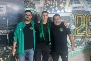 (ΒΙΝΤΕΟ/ΦΩΤΟΣ-Kerkida) Αποθεώθηκε ο Αϊτόρ στη Λεμεσό/"Δεν θα σε ξεχάσουμε ποτέ..."