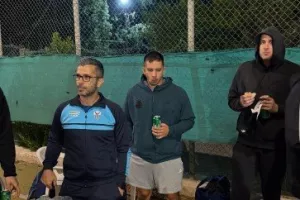 (ΦΩΤΟΣ) Χαλαρή Ανορθωσιάτικη βραδιά