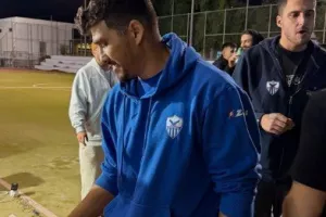 (ΦΩΤΟΣ) Χαλαρή Ανορθωσιάτικη βραδιά