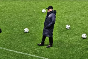 (ΦΩΤΟΣ/ΒΙΝΤΕΟ) Η προπόνηση του ΑΠΟΕΛ στο Molde Stadion 