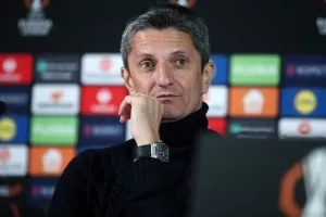 Λουτσέσκου: "Να κάνουμε την επανεκκίνηση στην Ευρώπη, όπως συνέβη στο πρωτάθλημα"