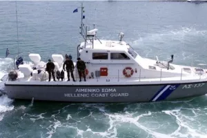 Οκτώ νεκροί μετανάστες μετά από ναυάγιο στη Σάμο - Σε εξέλιξη επιχείρηση διάσωσης