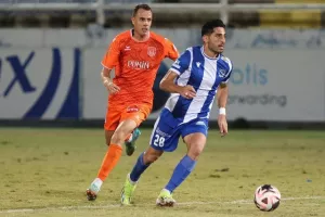 Εθνικός-Καρμιώτισσα: Τρελό… ματς με 5 γκολ και "άσσος"