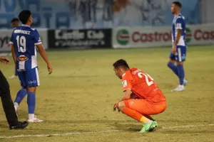 Εθνικός-Καρμιώτισσα: Τρελό… ματς με 5 γκολ και "άσσος"