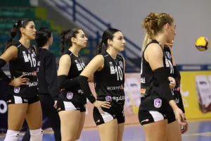 (Φώτος) Τεράστια ανατροπή για την Ολυμπιάδα και προβάδισμα πρόκρισης