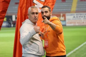 Καρμιώτισσα - Νέα Σαλαμίνα: Ο Ντούμπια έσωσε το βαθμό από το 0-2!