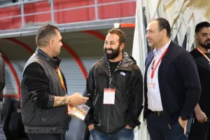 Καρμιώτισσα - Νέα Σαλαμίνα: Ο Ντούμπια έσωσε το βαθμό από το 0-2!