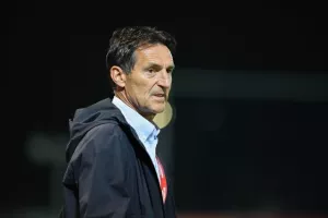 Καρμιώτισσα - Νέα Σαλαμίνα: Ο Ντούμπια έσωσε το βαθμό από το 0-2!
