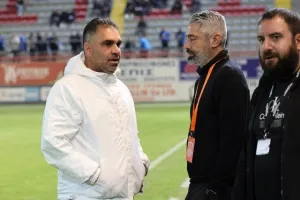 Καρμιώτισσα - Ανόρθωση: Ντεμπούτο Καμορανέζι με "Χ"