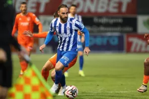 Καρμιώτισσα - Ανόρθωση: Ντεμπούτο Καμορανέζι με "Χ"