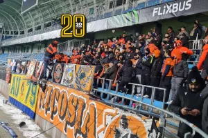 (ΒINTEO kerkida) Τραγούδι στο "Molde Stadion"