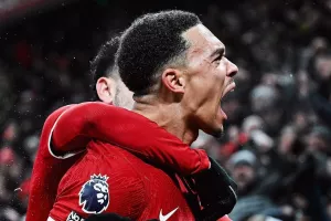 Ο Άρνολντ, η κάμερα του LFC TV και η επιστροφή στην παλιά γειτονιά