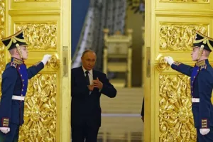 Ο Πούτιν απειλεί με παγκόσμια σύρραξη