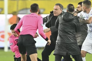 Ο πρώην πρόεδρος καταδικάστηκε σε 3,5 χρόνια φυλάκιση για βιαιοπραγία κατά διαιτητή