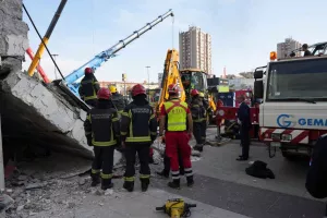Σερβία: Δεκατέσσερις οι νεκροί από την κατάρρευση οροφής σε σιδηροδρομικό σταθμό
