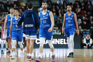 Έφτασε στην Θεσσαλονίκη μετά από... περιπέτεια 14 ωρών η Εθνική!