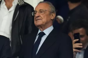 Δημοσιογράφος από τη Ναμίμπια που δεν ψήφησε τον Βινίσιους στη Χρυσή Μπάλα κατά Πέρεθ: "Δηλαδή είμαστε κατώτεροι άνθρωποι;"