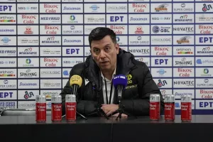 Δεν πήγε προπονητής της Ένωσης στη συνέντευξη Τύπου, μίλησε ο διευθυντής επικοινωνίας, Γιώργος Νικολάου