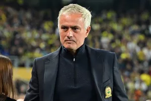 "Ο Μουρίνιο θα επιστρέψει στην Premier League, τον εκτιμούν στην Νιούκαστλ"