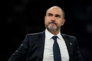 Ματέο: «Ντροπιαστικό το καλεντάρι, κάνουμε κακό στους αθλητές»