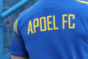 ΦΙΛΙΚΟ ΑΠΟΕΛ/Λεπτομέρειες...