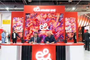 Μνημόνιο μεταξύ PLATX και e& Egypt για Παροχή Λύσεων σε Επιχειρηματικές Τηλεπικοινωνίες