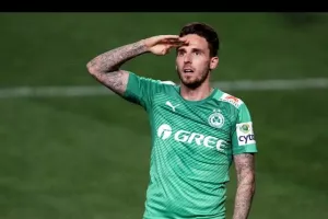 Κρέμασε τα παπούτσια ο Ματ!