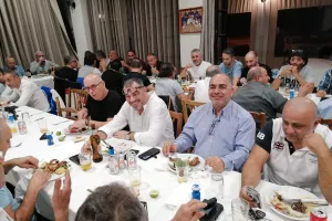 Οι παλαίμαχοι της ΕΝΠ τίμησαν τον Δήμο Κωνσταντίνου! (Φώτος)