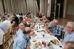Οι παλαίμαχοι της ΕΝΠ τίμησαν τον Δήμο Κωνσταντίνου! (Φώτος)