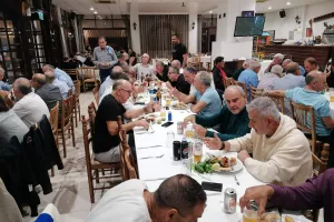 Οι παλαίμαχοι της ΕΝΠ τίμησαν τον Δήμο Κωνσταντίνου! (Φώτος)