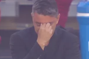 (Βίντεο) 80.000 φίλοι της Ρίβερ στήριξαν τον Γκαγιάρδο για τον χαμό του πατέρα του και "λύγισε"!