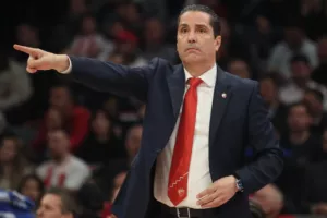 Σφαιρόπουλος: «Ο Ολυμπιακός είναι φτιαγμένος για το Final Four, θα παλέψουμε για τη νίκη»