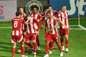ΟΦΗ – Ολυμπιακός: "Καθάρισε" στην επανάληψη
